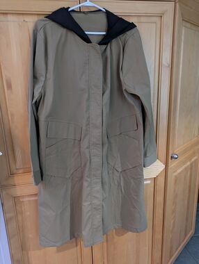 NWOT Hooded Coat Size XXL